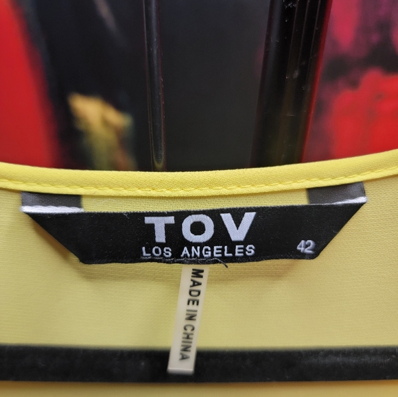 Yellow Cold Shoulder w/Leather Trip - Picture 4 of 5